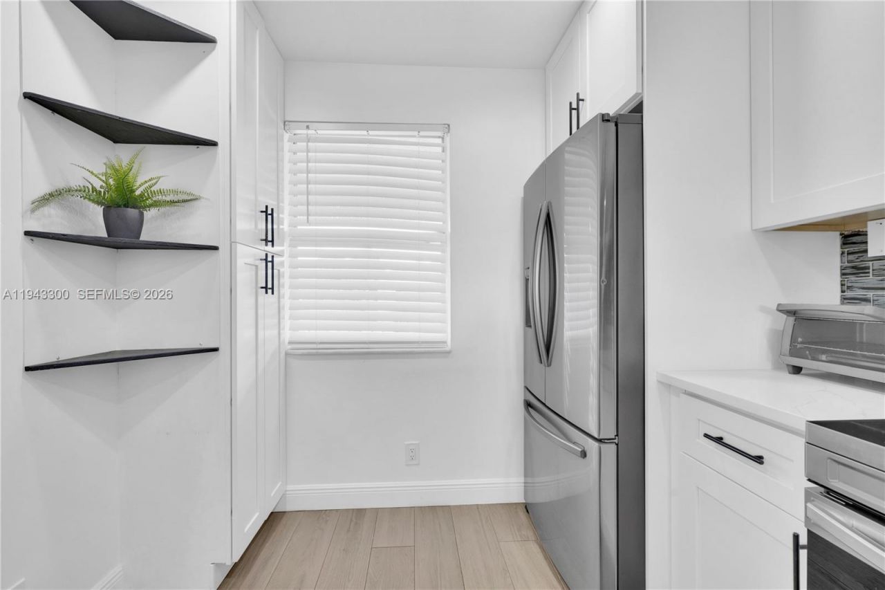 3001 Holiday Springs Blvd, Unit 202, Margate, FL 33063 Photo