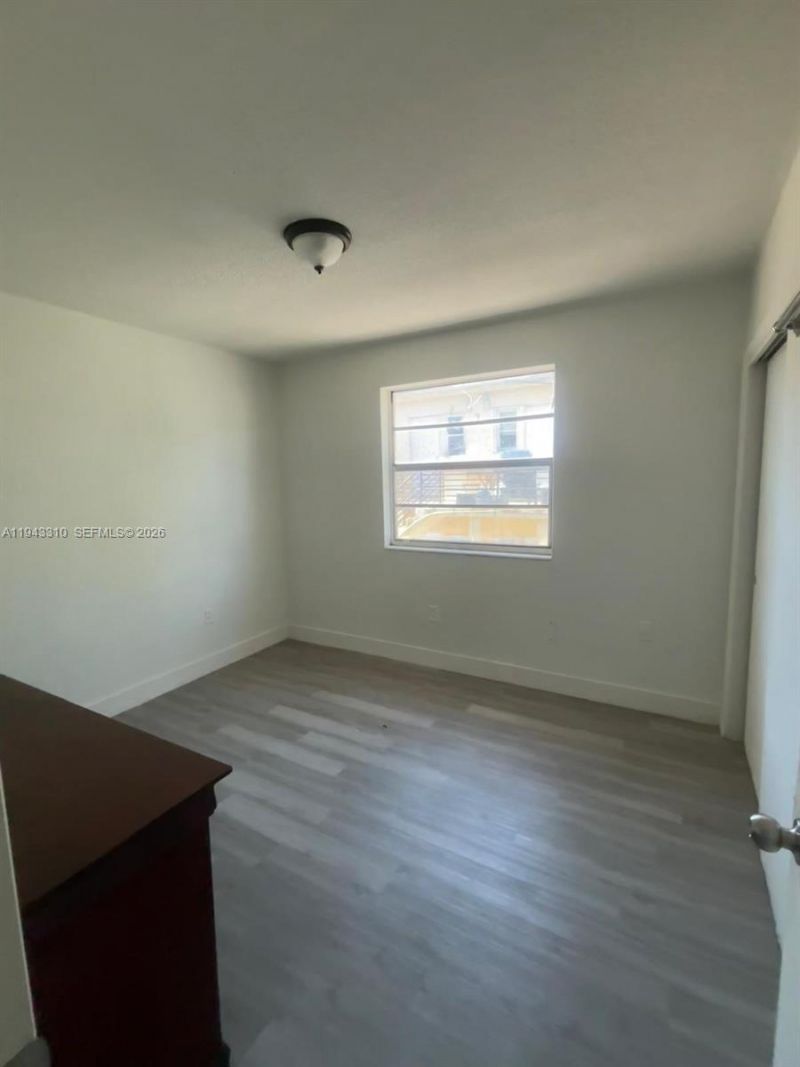 1320 SW 6th St, Unit 4, Miami, FL 33135 Photo