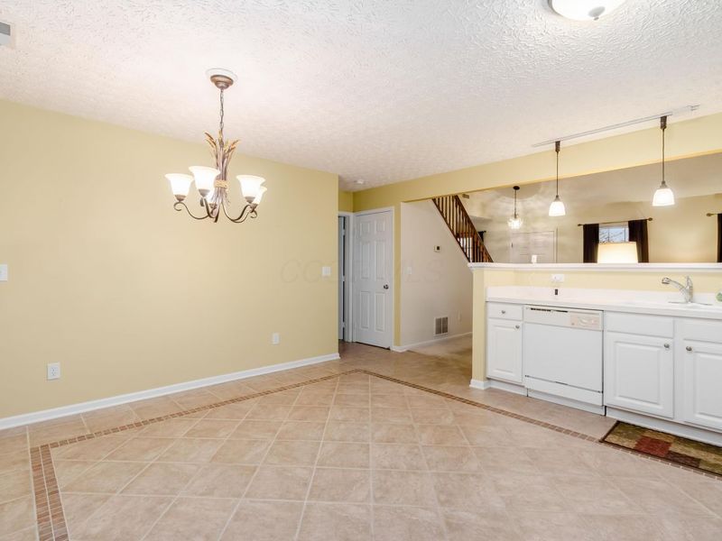 4479 Stranton Park Drive, Grove City, OH 43123 Photo 12