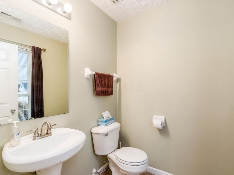 4479 Stranton Park Drive, Grove City, OH 43123 Photo 8