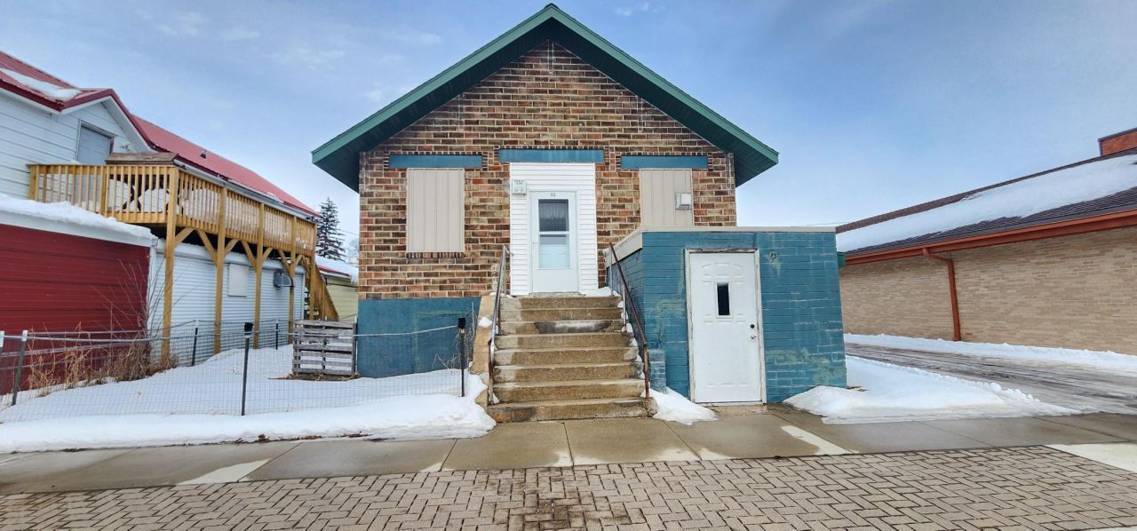 105 Main Street W, Eagle Bend, MN 56446 Main Photo