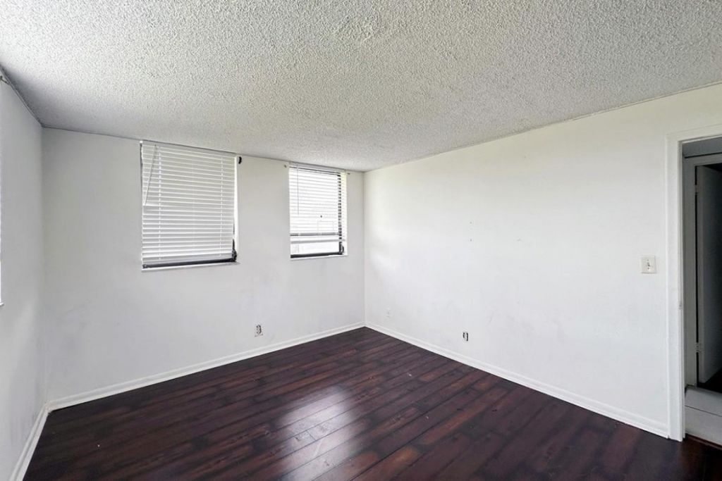 1900 N Congress Ave, Unit 407, West Palm Beach, FL 33401 Photo