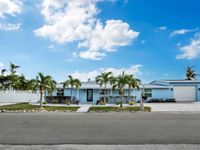 744 Jungle Queen Way Primary Photo