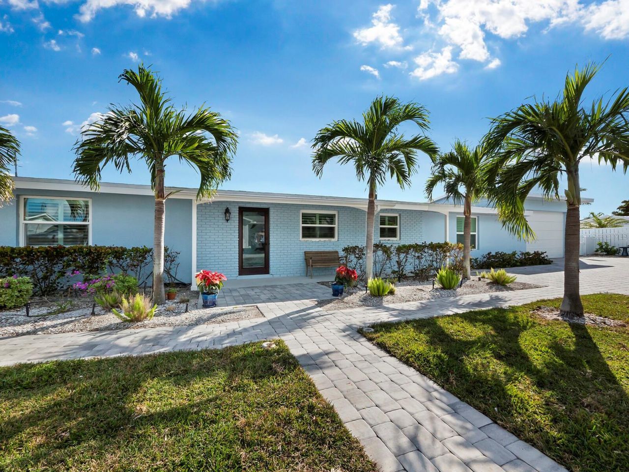 744 Jungle Queen Way, Longboat Key, FL 34228 Photo