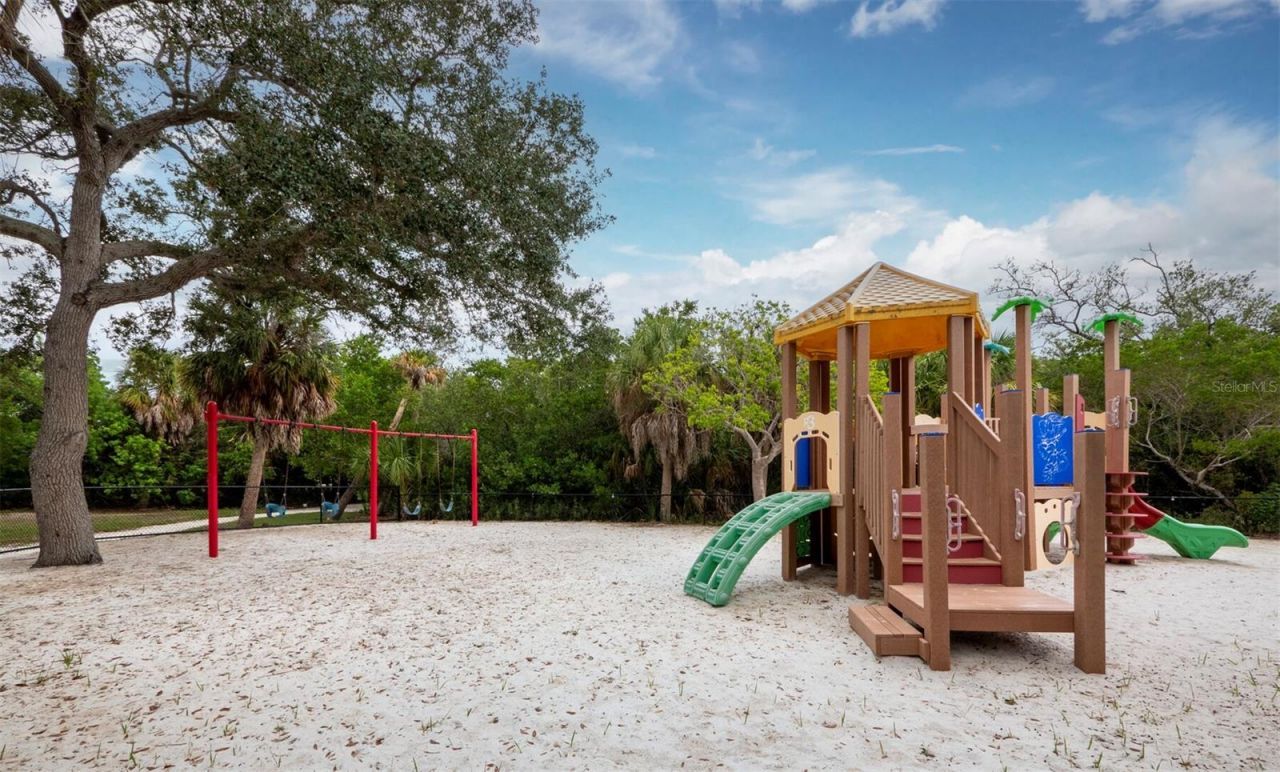 744 Jungle Queen Way, Longboat Key, FL 34228 Photo