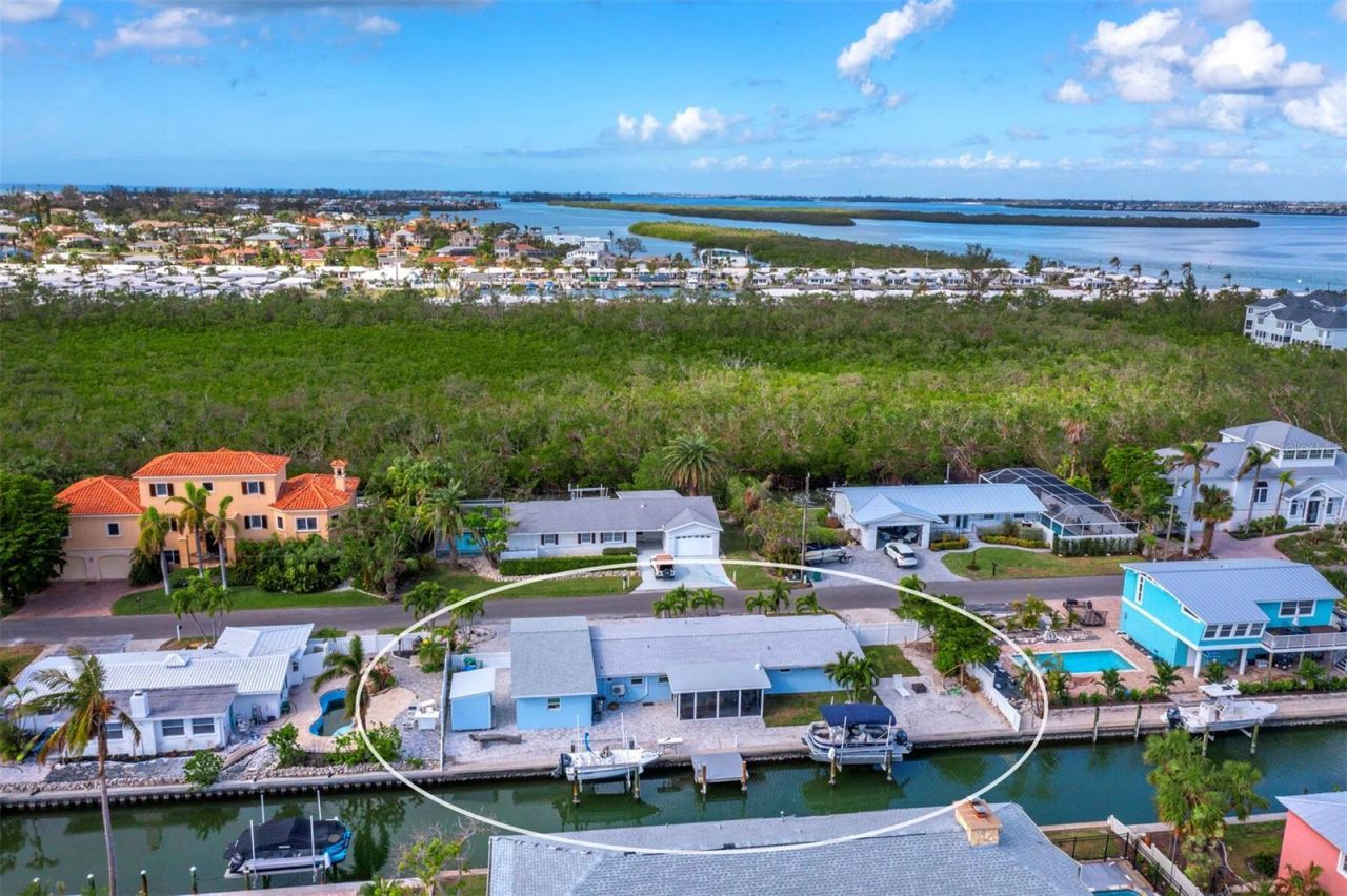 744 Jungle Queen Way, Longboat Key, FL 34228 Photo