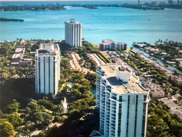 2000 Towerside Ter, Unit 1005, Miami, FL 33138