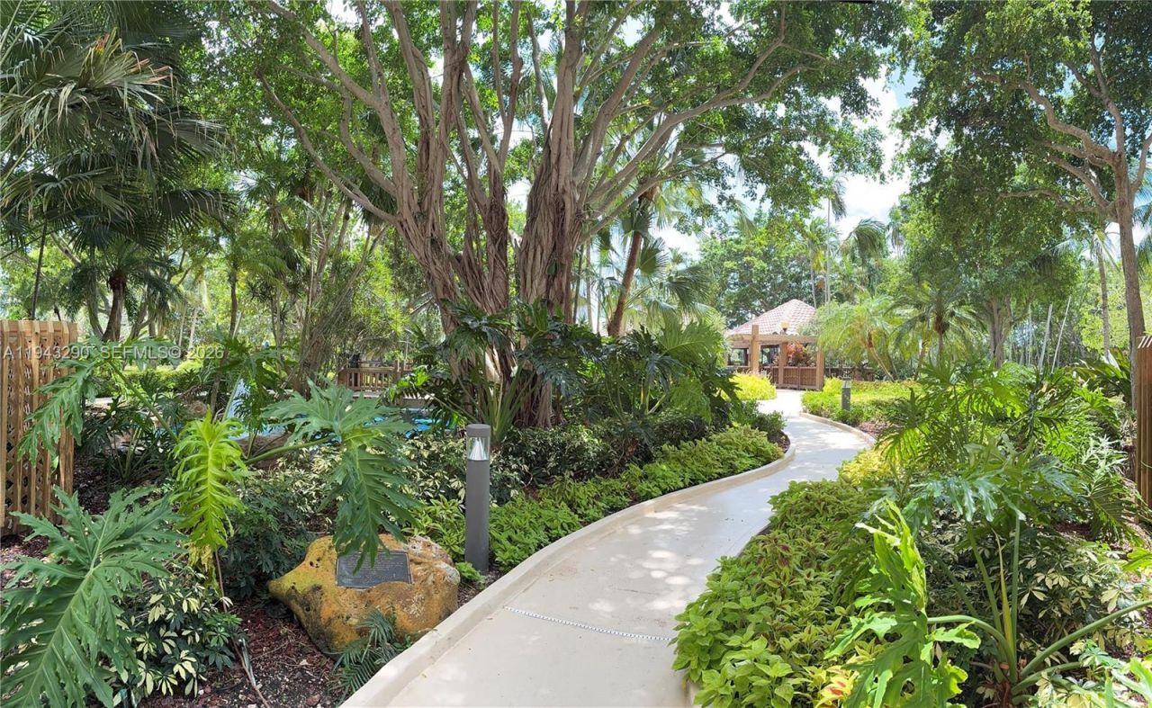 2000 Towerside Ter, Unit 1005, Miami, FL 33138 Photo