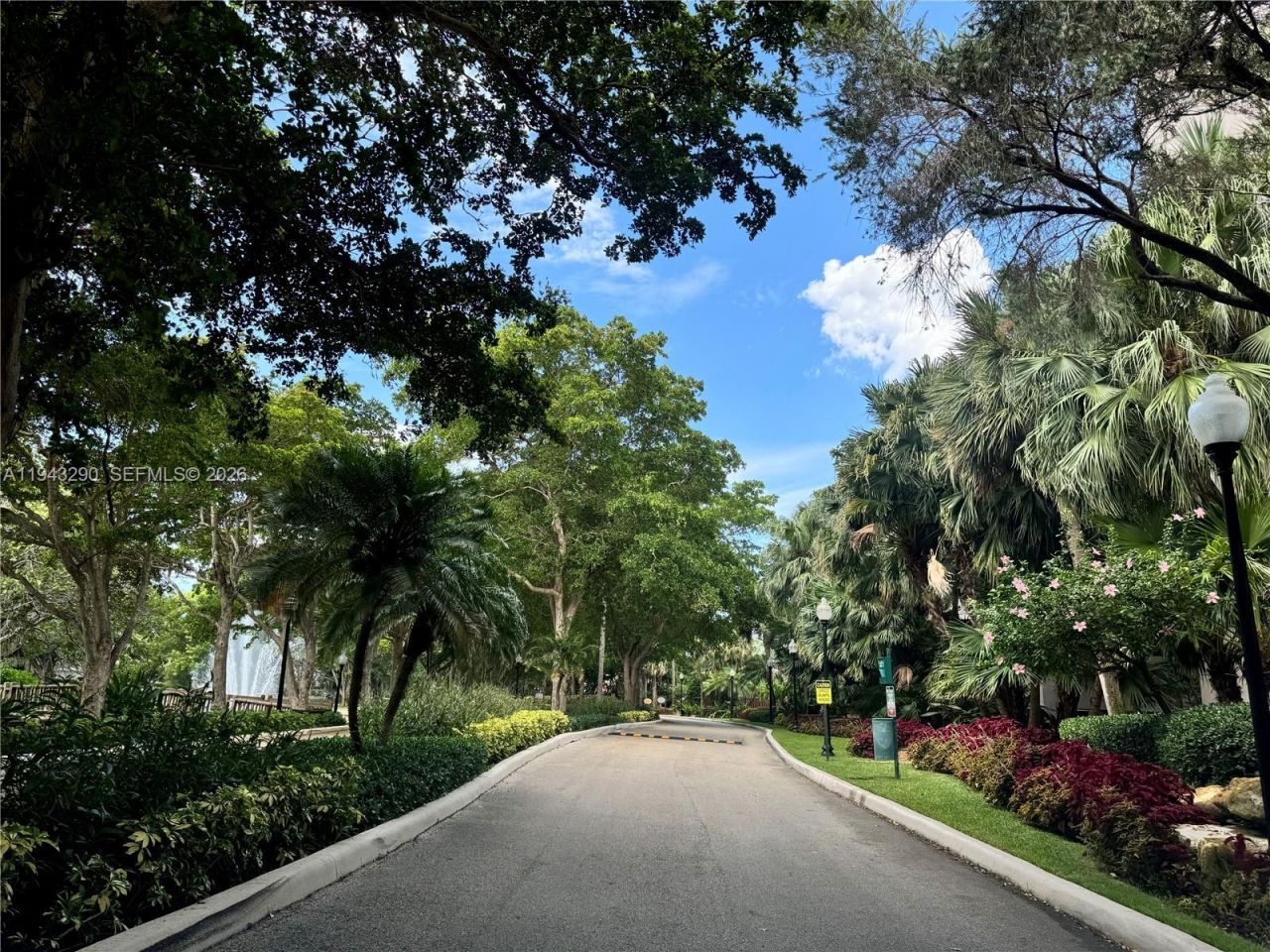 2000 Towerside Ter, Unit 1005, Miami, FL 33138 Photo