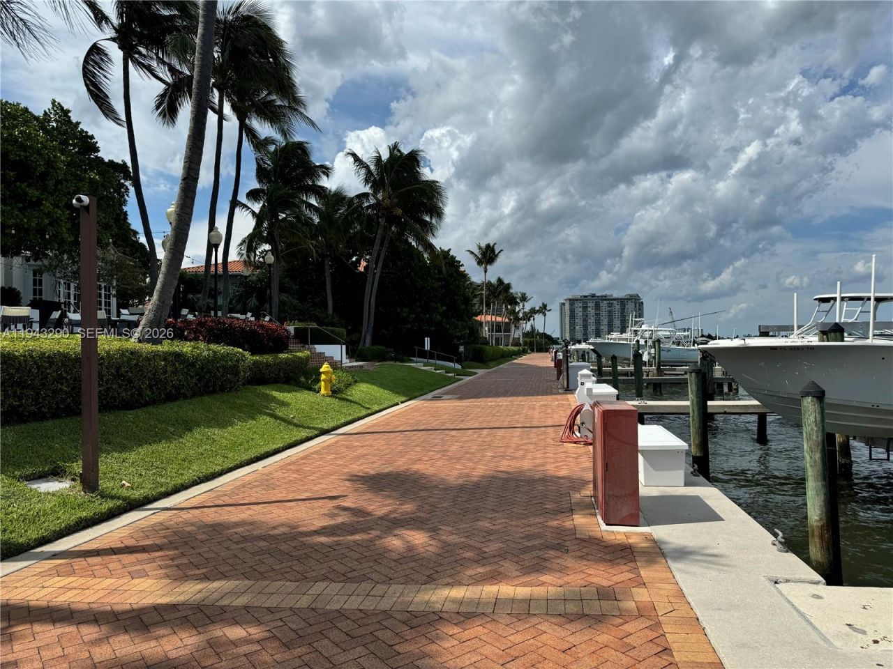 2000 Towerside Ter, Unit 1005, Miami, FL 33138 Photo