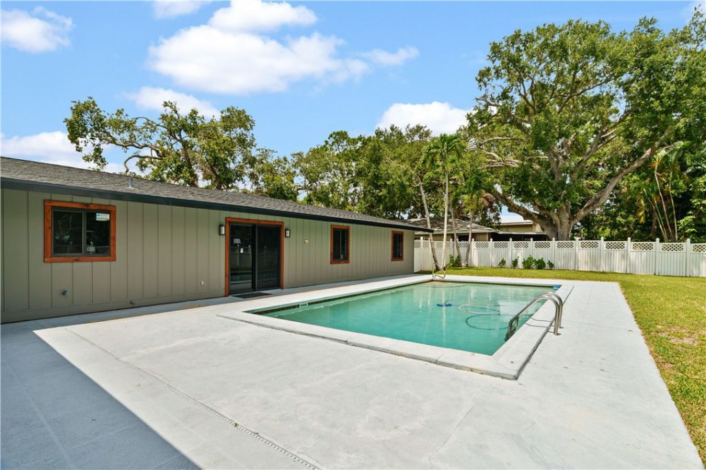 146 11th Street Sw, Vero Beach, FL 32962 Photo