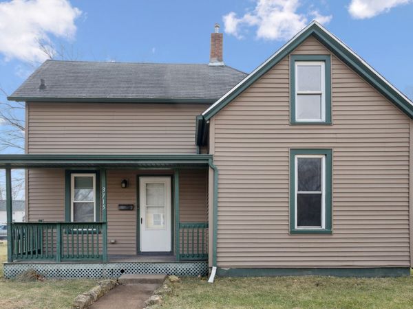 3715 PEARL Avenue, Davenport, IA 52802