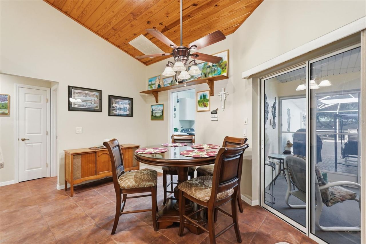 340 N Hedrick Avenue, Lecanto, FL 34461 Photo