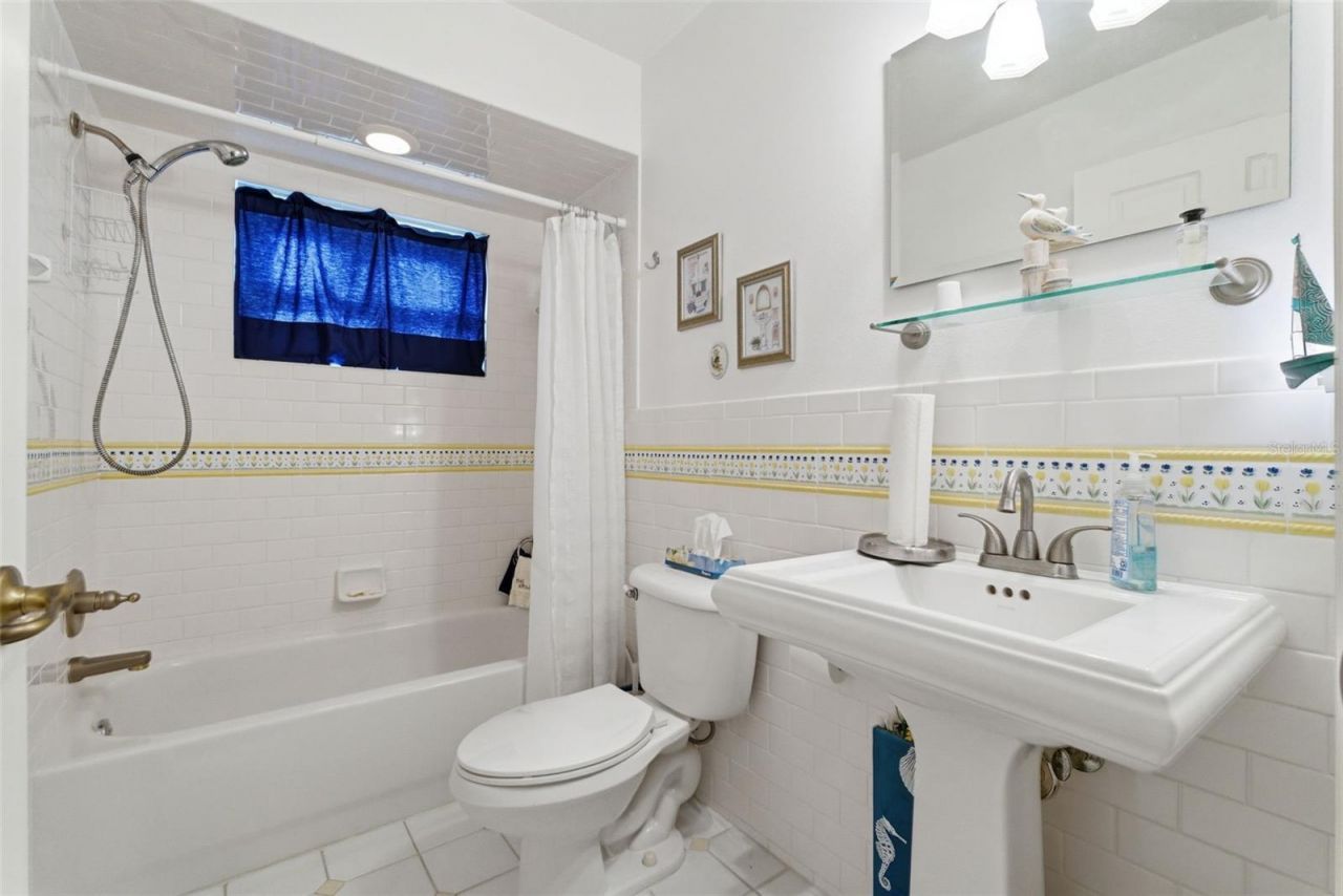 340 N Hedrick Avenue, Lecanto, FL 34461 Photo