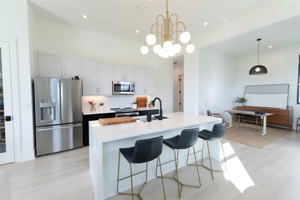 9012 SW Vetta Way, Port Saint Lucie, FL 34987 Photo