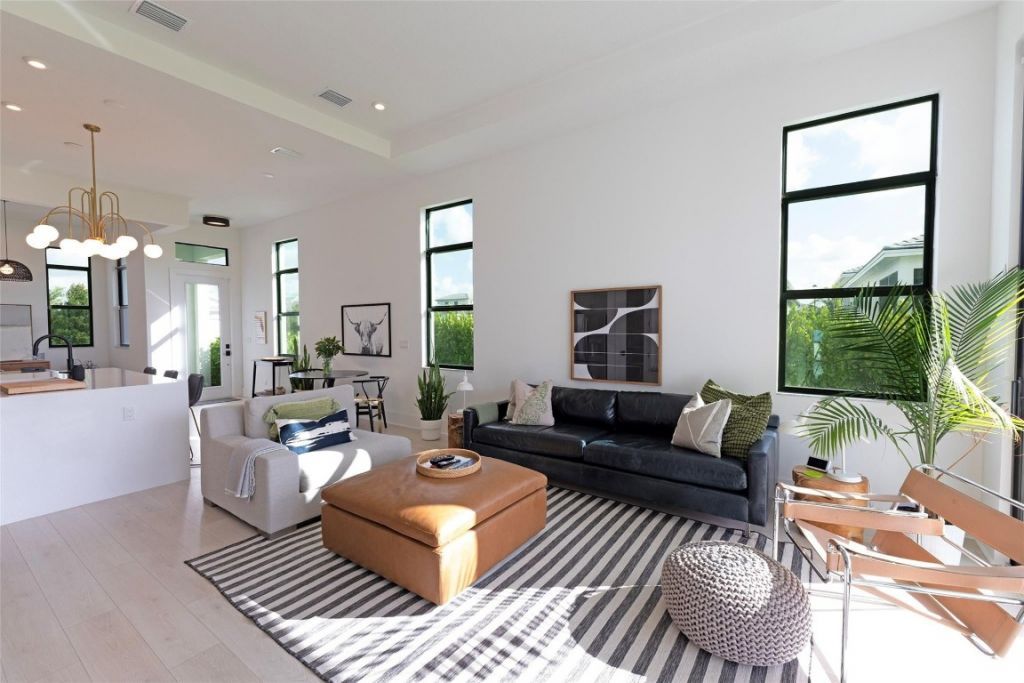 9012 SW Vetta Way, Port Saint Lucie, FL 34987 Photo