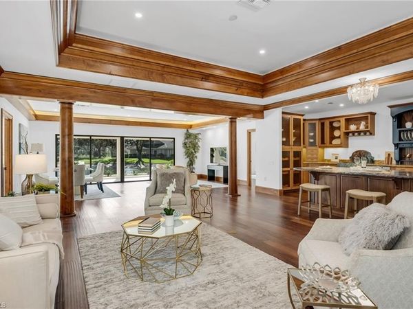 700 Arbor Lake DR, Unit 7-101, NAPLES, FL 34110