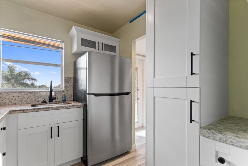 2720 N Pine Island Road, Unit 307, Sunrise, FL 33322 Photo