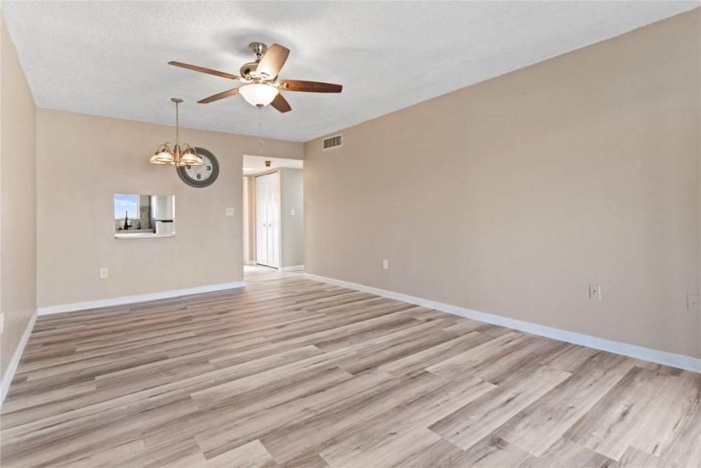 2720 N Pine Island Road, Unit 307, Sunrise, FL 33322 Photo