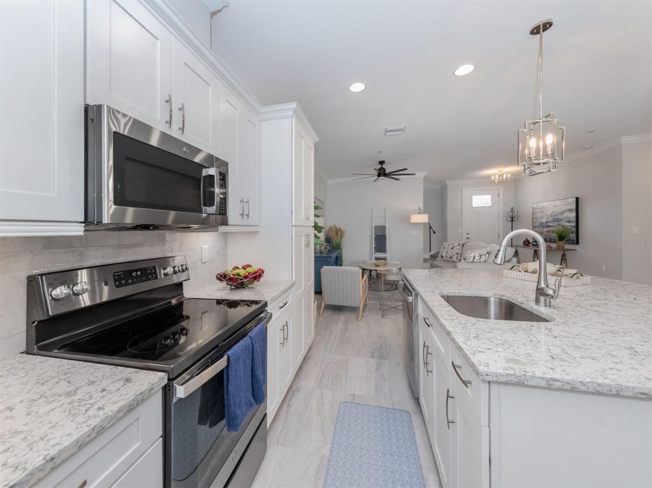 906 E Venice Avenue, Venice, FL 34285 Photo