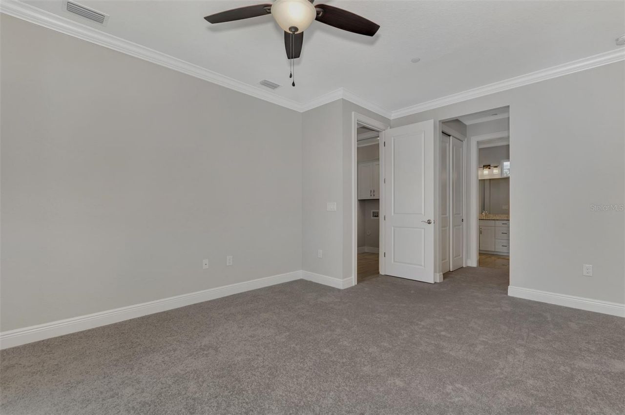 906 E Venice Avenue, Venice, FL 34285 Photo