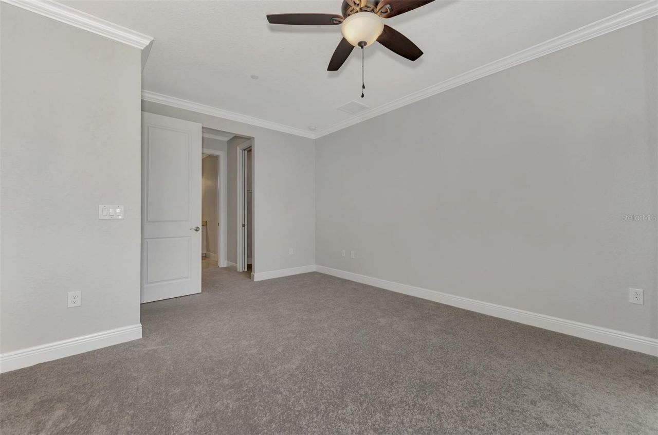 906 E Venice Avenue, Venice, FL 34285 Photo