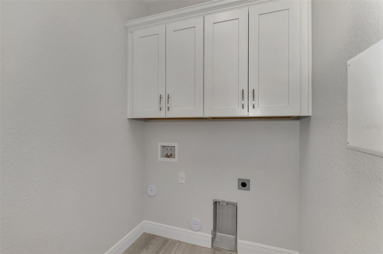 906 E Venice Avenue, Venice, FL 34285 Photo