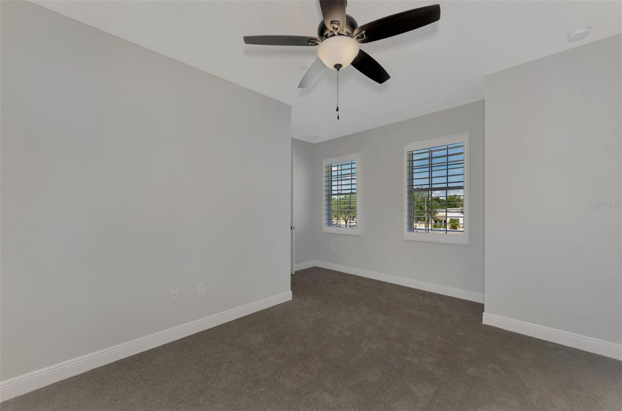 906 E Venice Avenue, Venice, FL 34285 Photo
