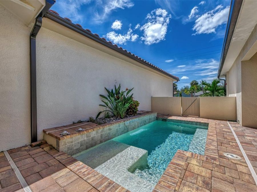 Property Image 60