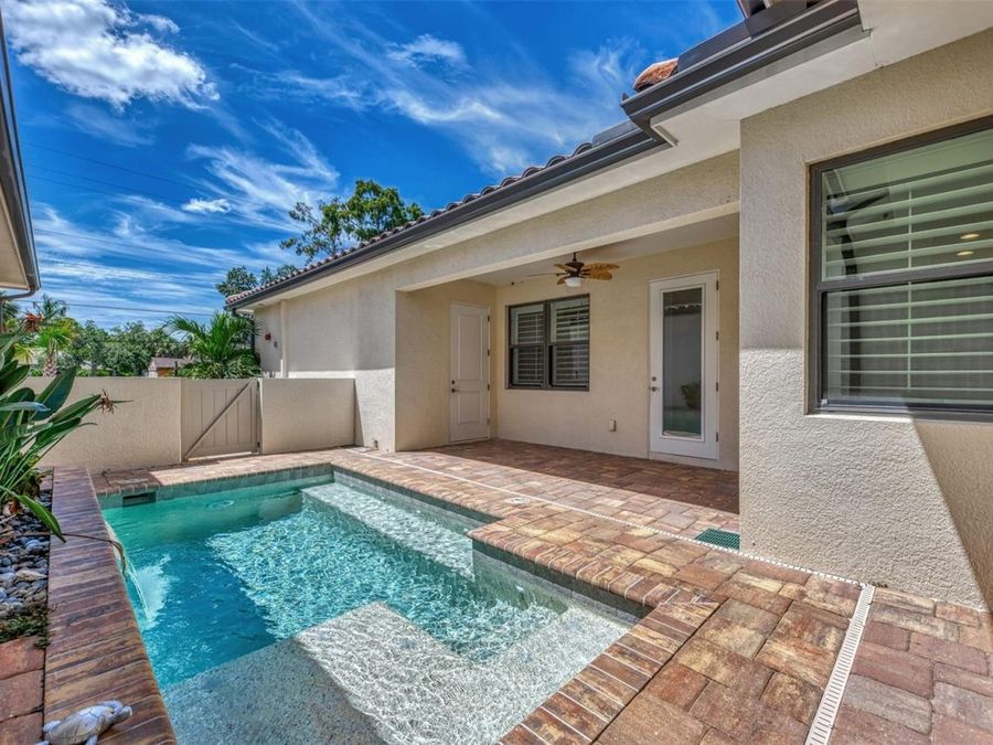 Property Image 61
