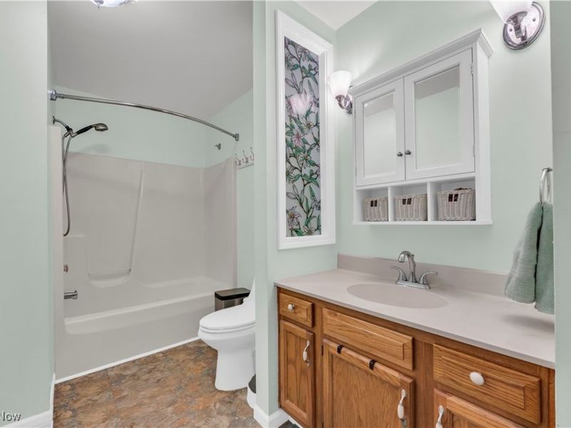 10249 West Ridge Road, Elyria, OH 44035 Photo 15