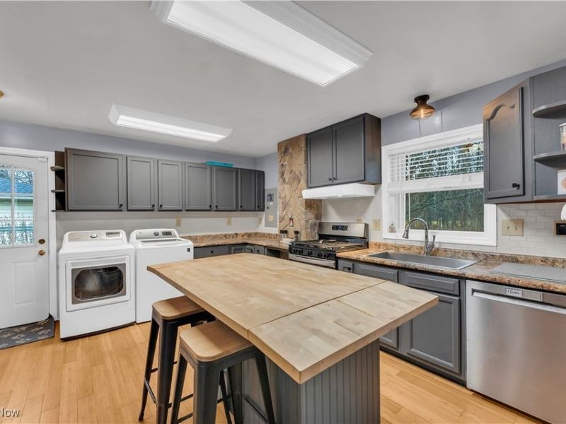 10249 West Ridge Road, Elyria, OH 44035 Photo 9