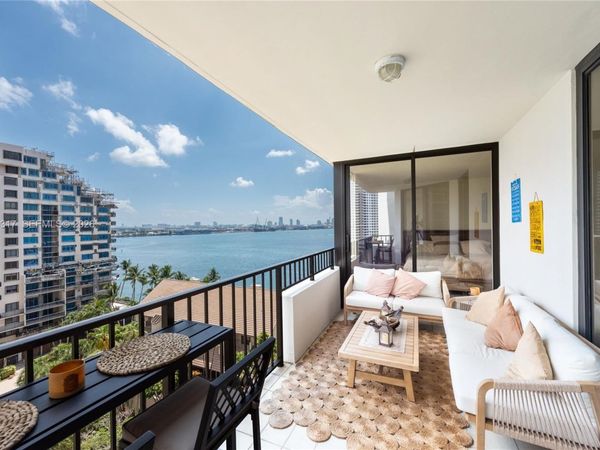 520 Brickell Key Dr, Unit A1102, Miami, FL 33131