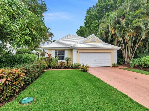 9358 Heathridge Drive, West Palm Beach, FL 33411