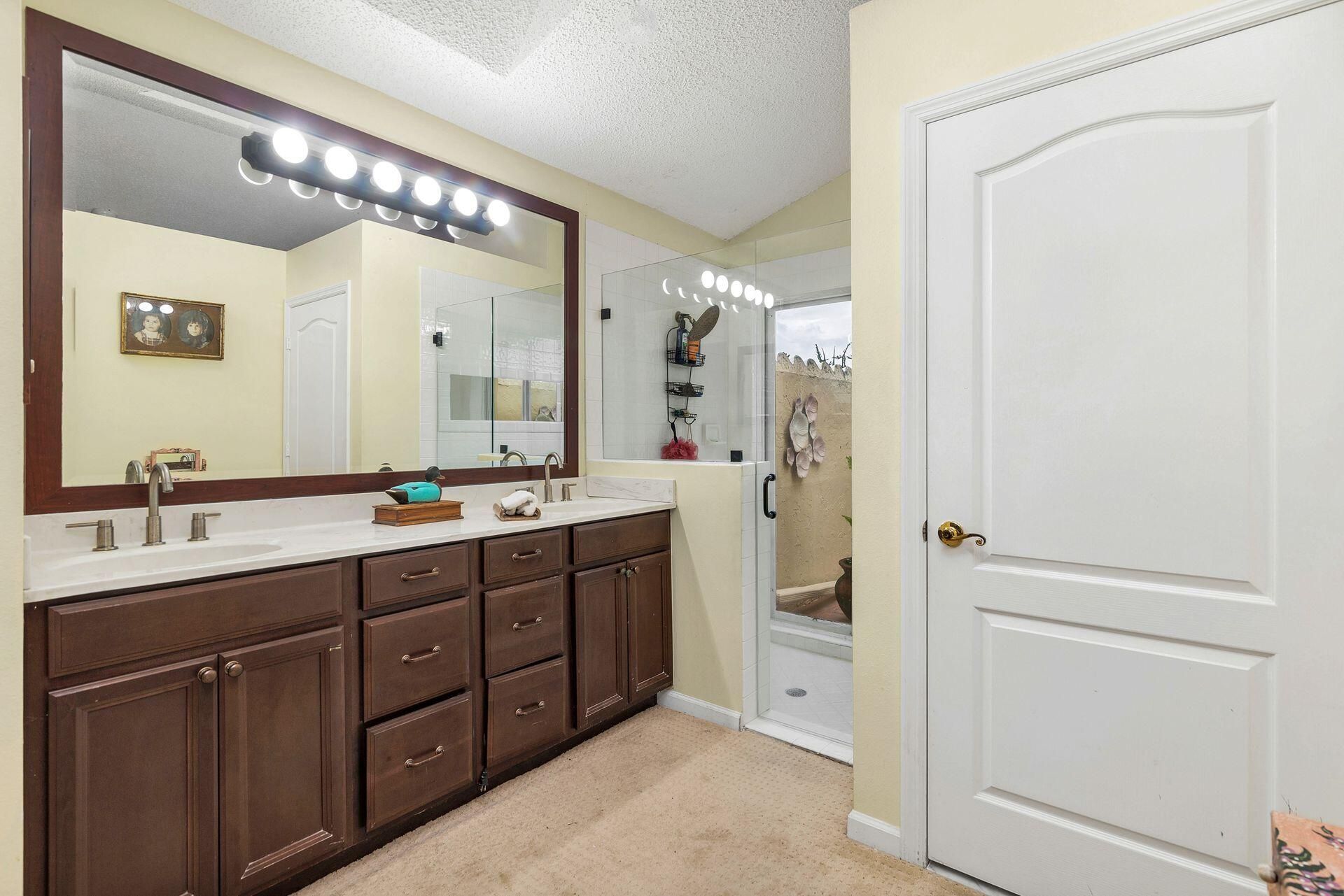 9358 Heathridge Drive, West Palm Beach, FL 33411 Photo