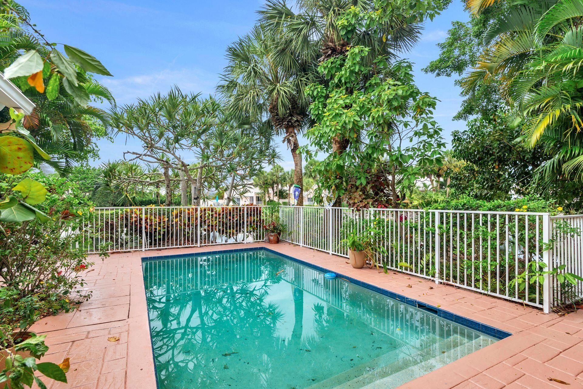 9358 Heathridge Drive, West Palm Beach, FL 33411 Photo