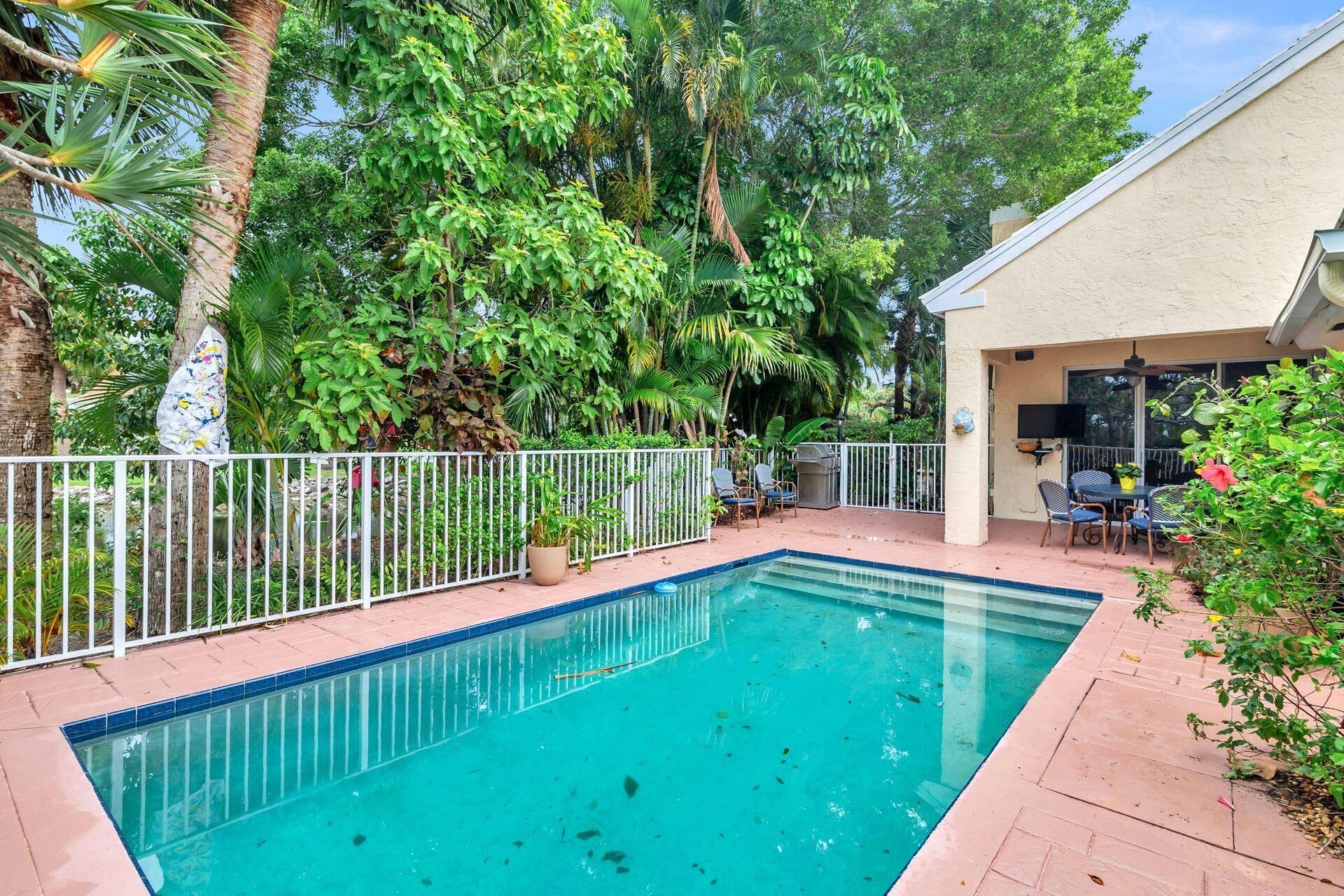9358 Heathridge Drive, West Palm Beach, FL 33411 Photo
