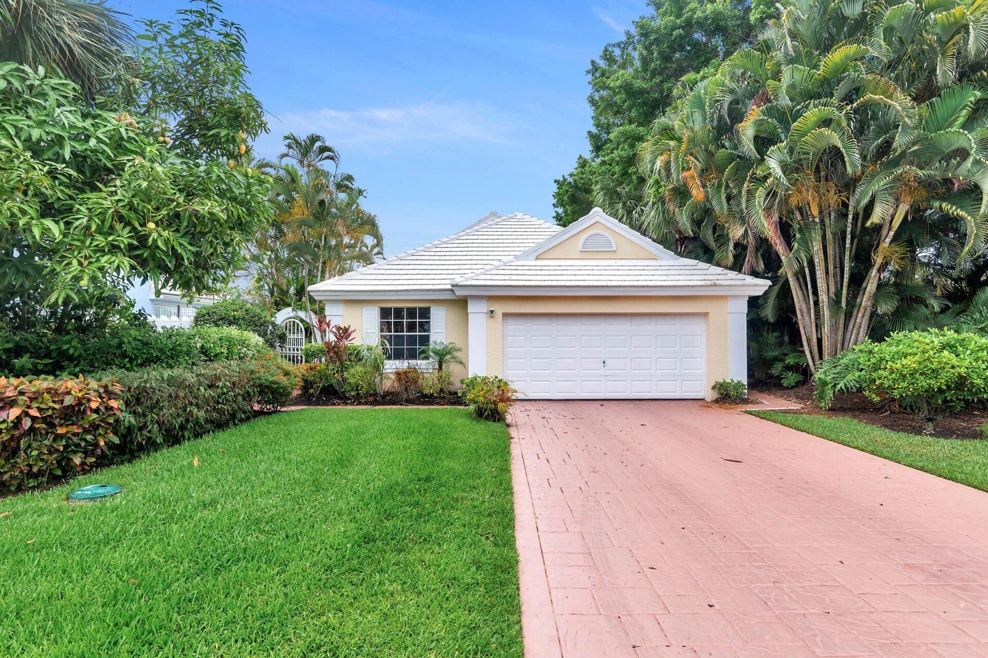 9358 Heathridge Drive, West Palm Beach, FL 33411 Photo