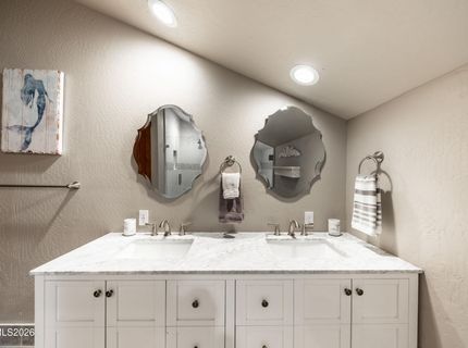 245 Hot Springs Road, Markleeville, CA 96120 Photo