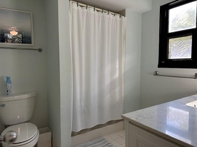 7600 Palmetto (shipwatch Villas) Drive Photo 18