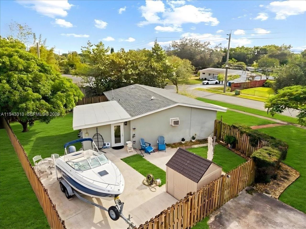 1864 SW 37th Ave, Fort Lauderdale, FL 33312 Photo