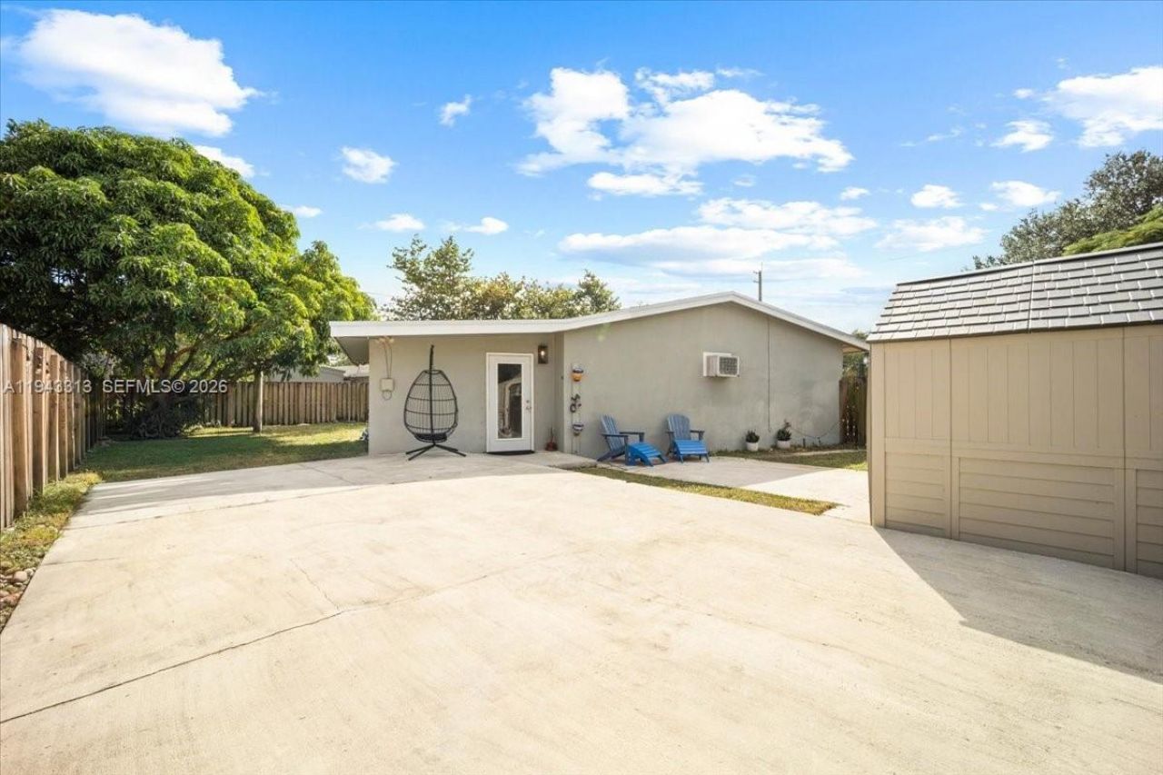 1864 SW 37th Ave, Fort Lauderdale, FL 33312 Photo