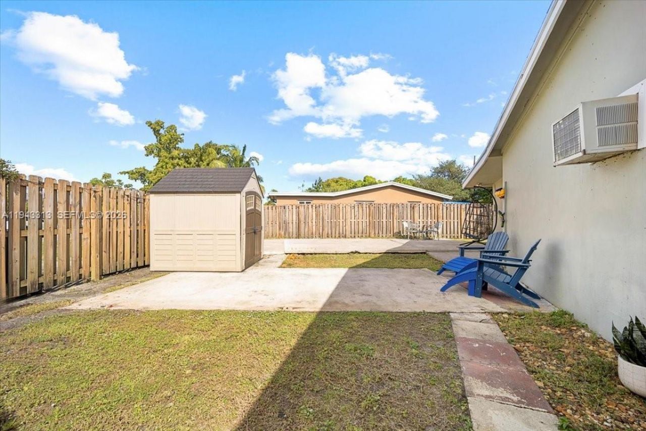 1864 SW 37th Ave, Fort Lauderdale, FL 33312 Photo