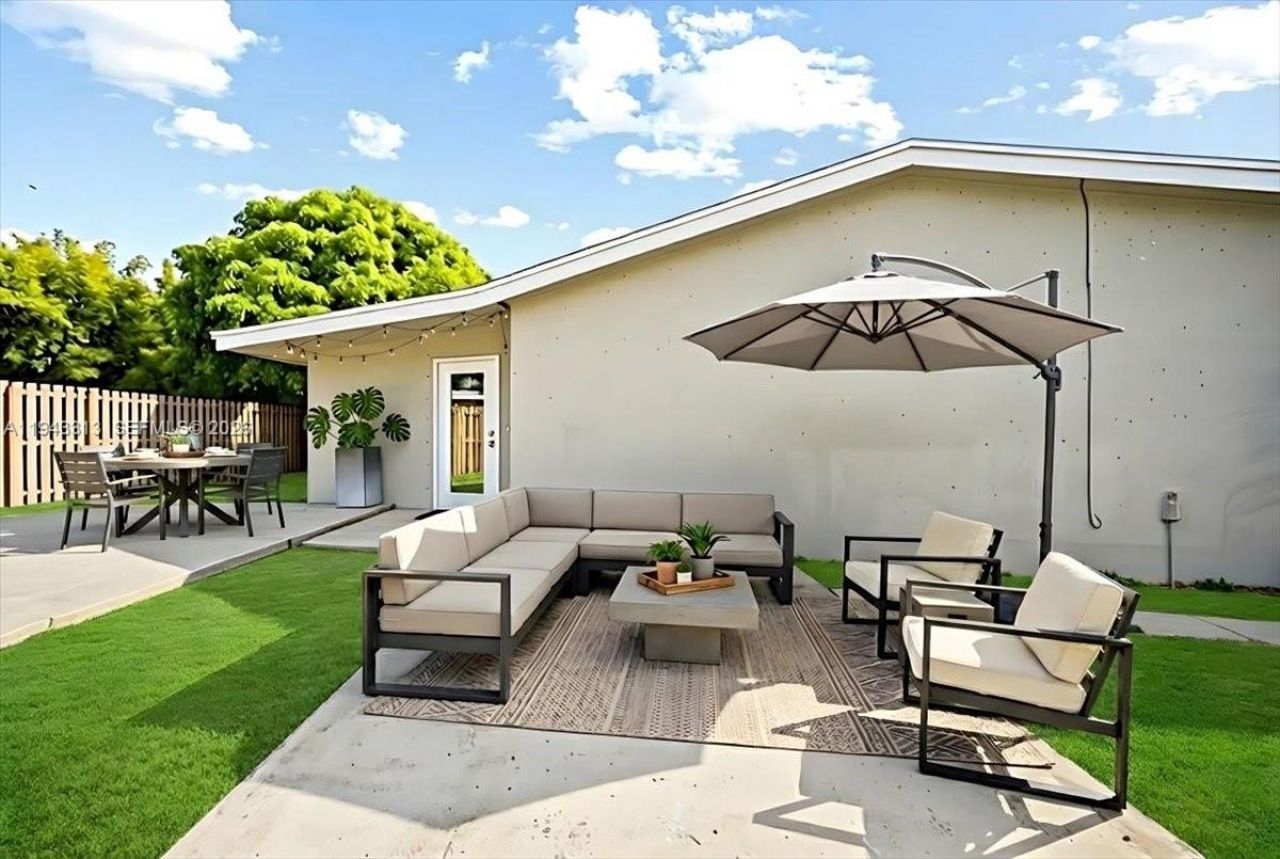 1864 SW 37th Ave, Fort Lauderdale, FL 33312 Photo