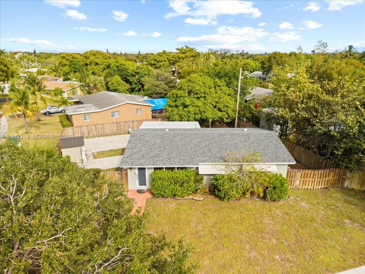 1864 SW 37th Ave, Fort Lauderdale, FL 33312 Photo