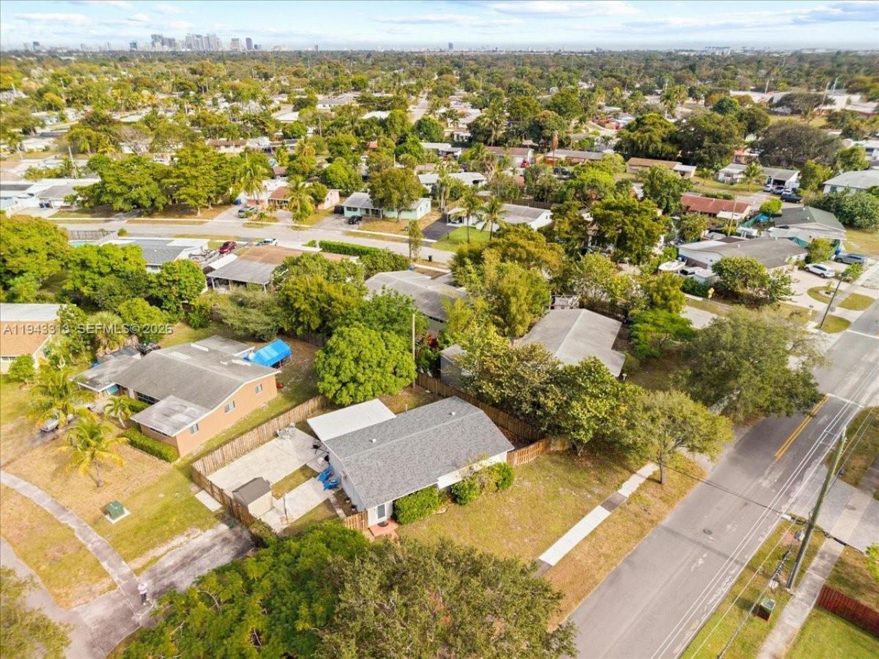 1864 SW 37th Ave, Fort Lauderdale, FL 33312 Photo