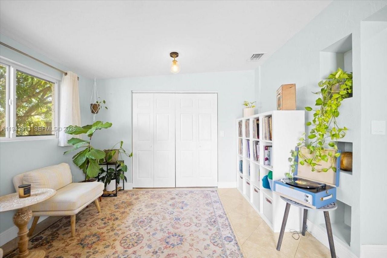 1864 SW 37th Ave, Fort Lauderdale, FL 33312 Photo