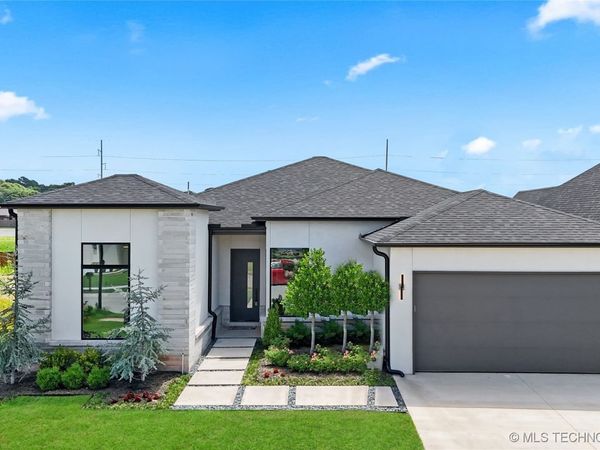 12005 S Vandalia Avenue , Tulsa, OK 74137