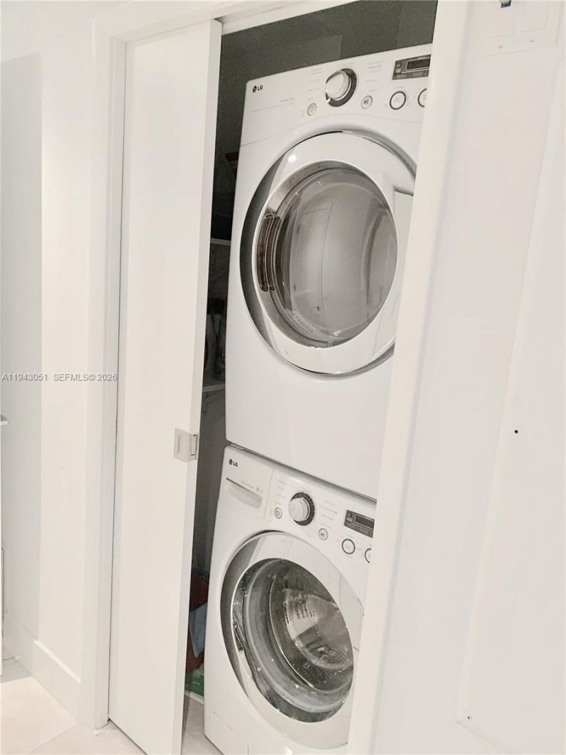 17001 Collins Ave, Unit 1407, Sunny Isles Beach, FL 33160 Photo