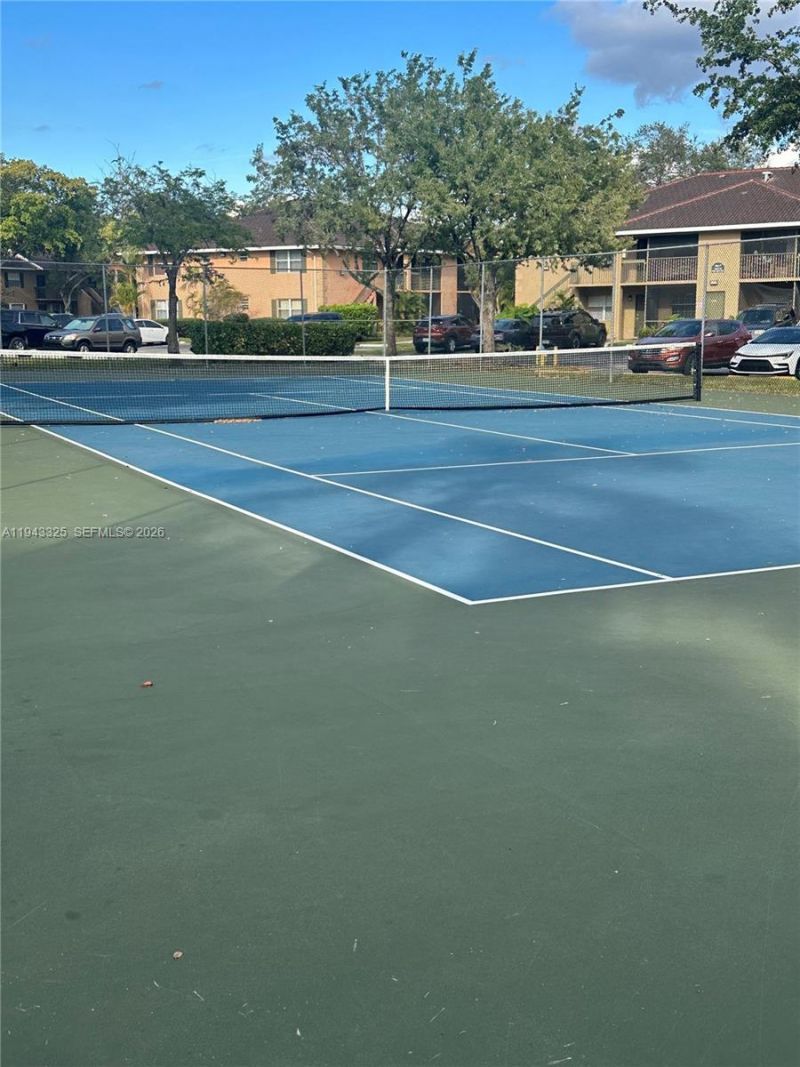 10413 NW 7th St, Unit 104, Pembroke Pines, FL 33026 Photo